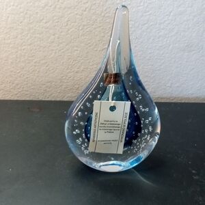 EXQUISITE NWT Signed Marian Pyrcak  6" Tear Drop Shaped Paperweight From Poland